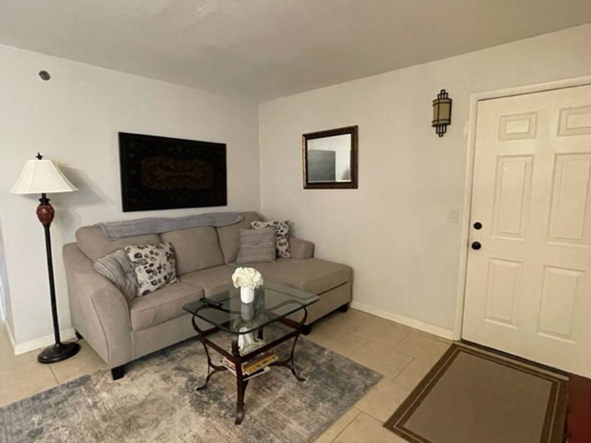 Condo for rent at 2085 Mesquite Ave, Lake Havasu City, AZ 86403
