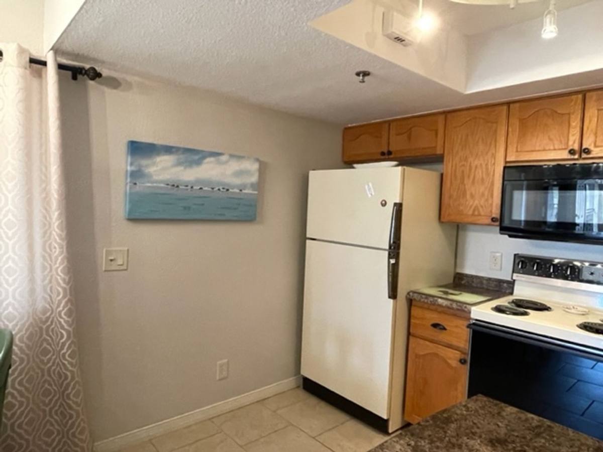 Condo for rent at 2085 Mesquite Ave, Lake Havasu City, AZ 86403