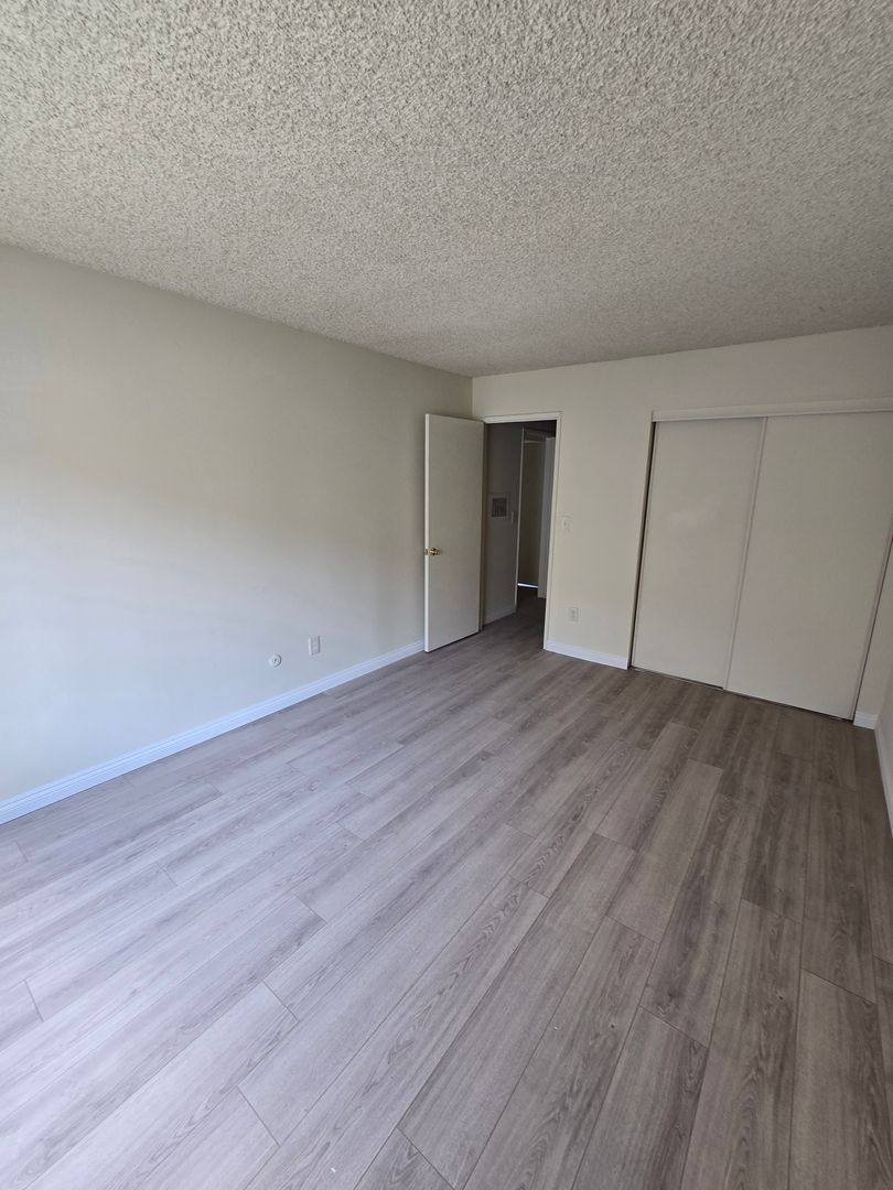 Apartment for rent at 1007 E Lomita Ave, Glendale, CA 91205