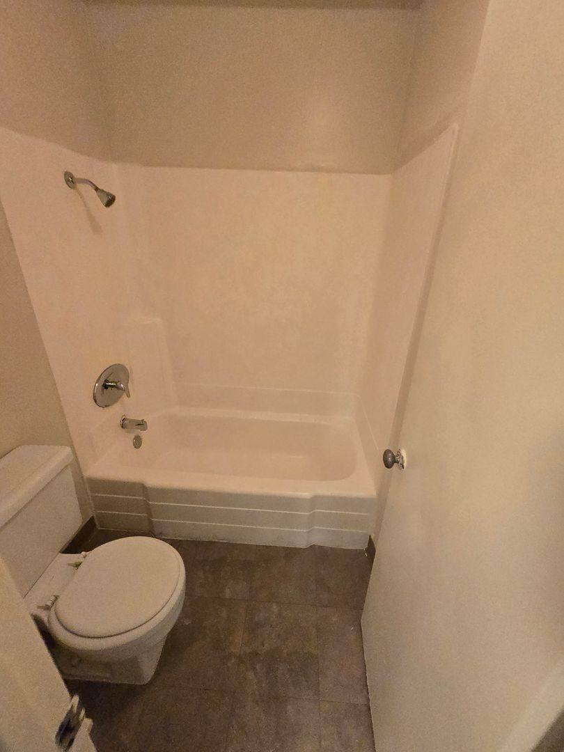 Apartment for rent at 1007 E Lomita Ave, Glendale, CA 91205