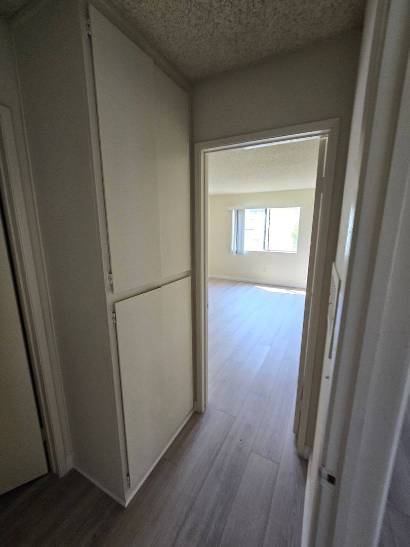 Apartment for rent at 1007 E Lomita Ave, Glendale, CA 91205