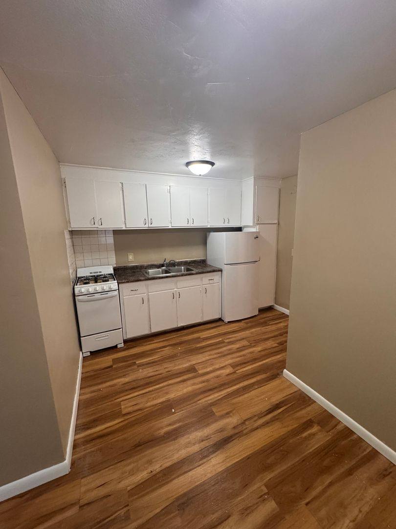 Apartment for rent at 2800 Pillsbury Ave, Minneapolis, MN 55408