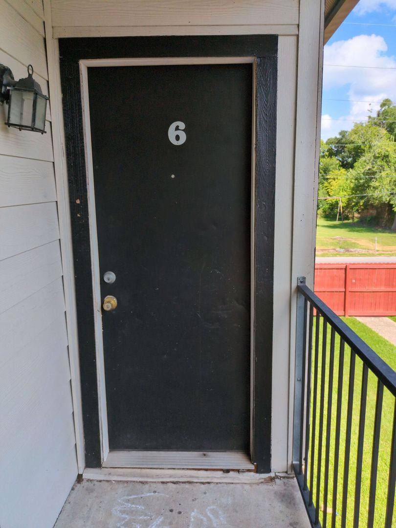 Apartment for rent at 4610 Maddox St, Beaumont, TX 77705