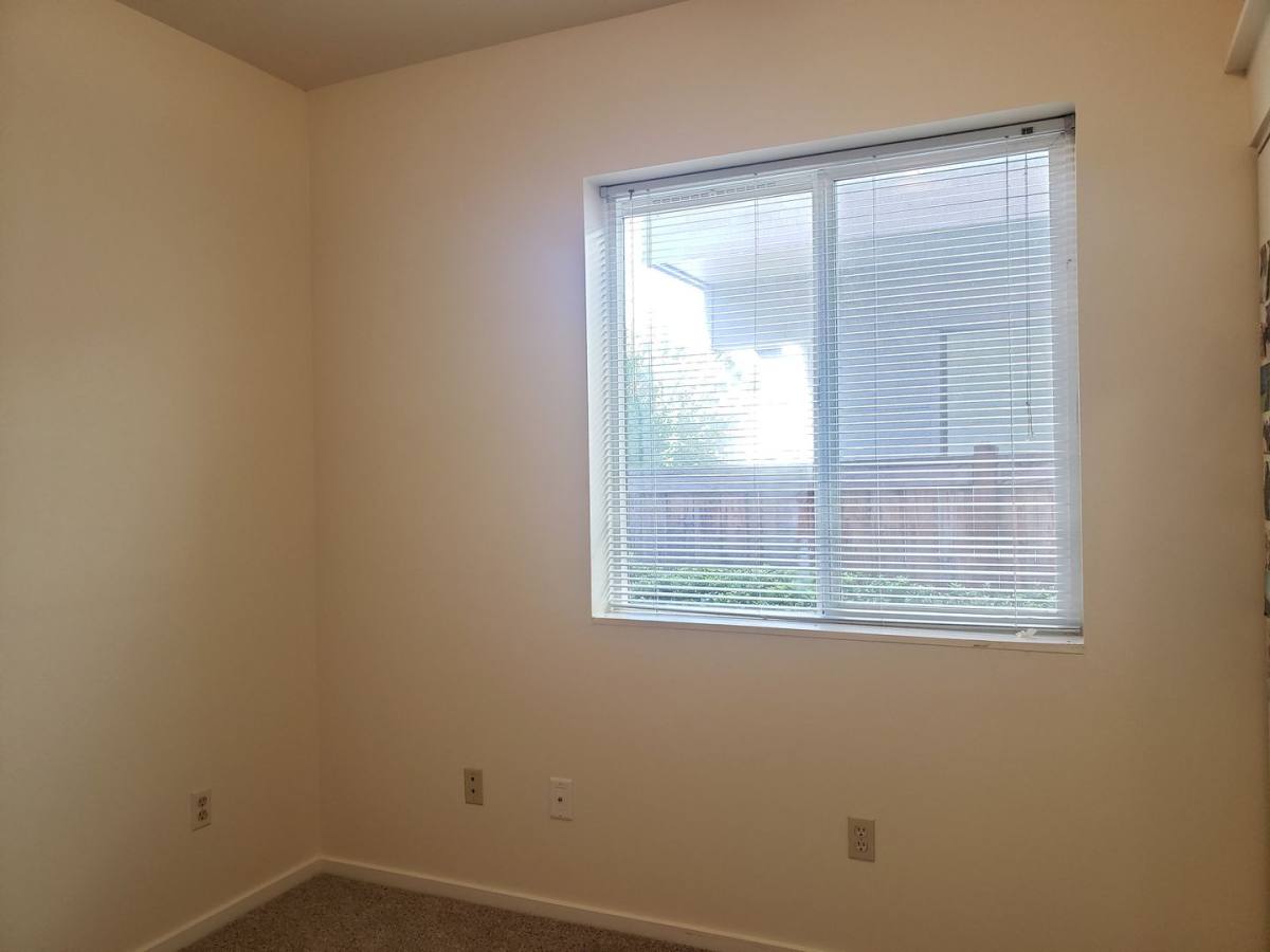 Apartment for rent at 640 E 15th Ave, Eugene, OR 97401