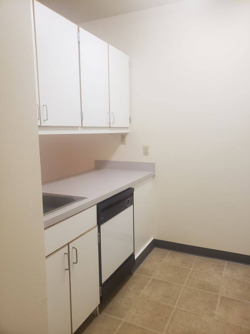 Apartment for rent at 640 E 15th Ave, Eugene, OR 97401