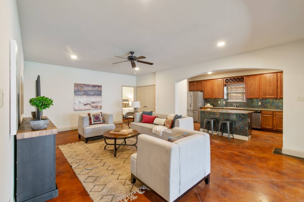 House for rent at 3136 Rogers Ave, Fort Worth, TX 76109