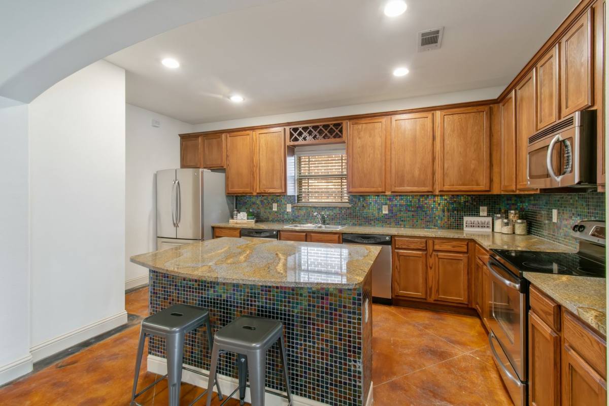 House for rent at 3136 Rogers Ave, Fort Worth, TX 76109