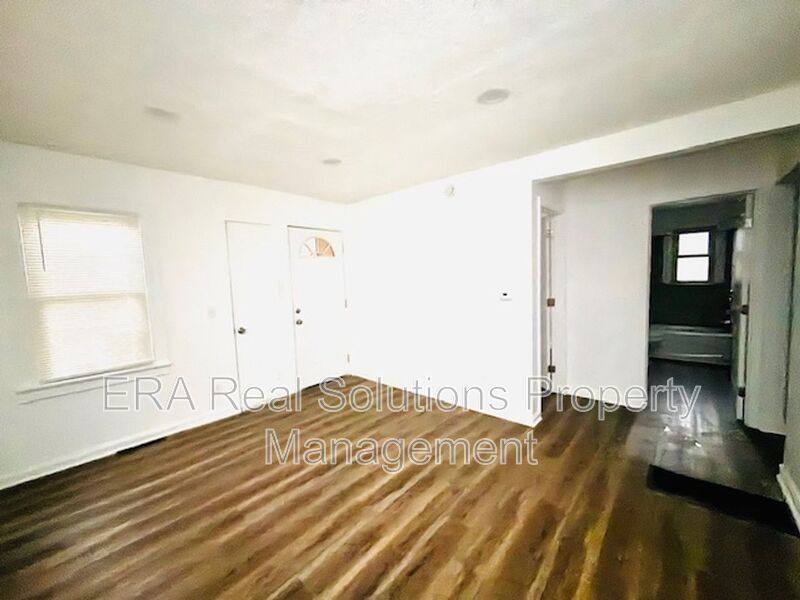 House for rent at 1462 Hoffner St, Cincinnati, OH 45231