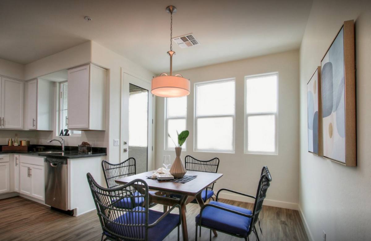 Apartment for rent at 818 E Roosevelt St, Phoenix, AZ 85006