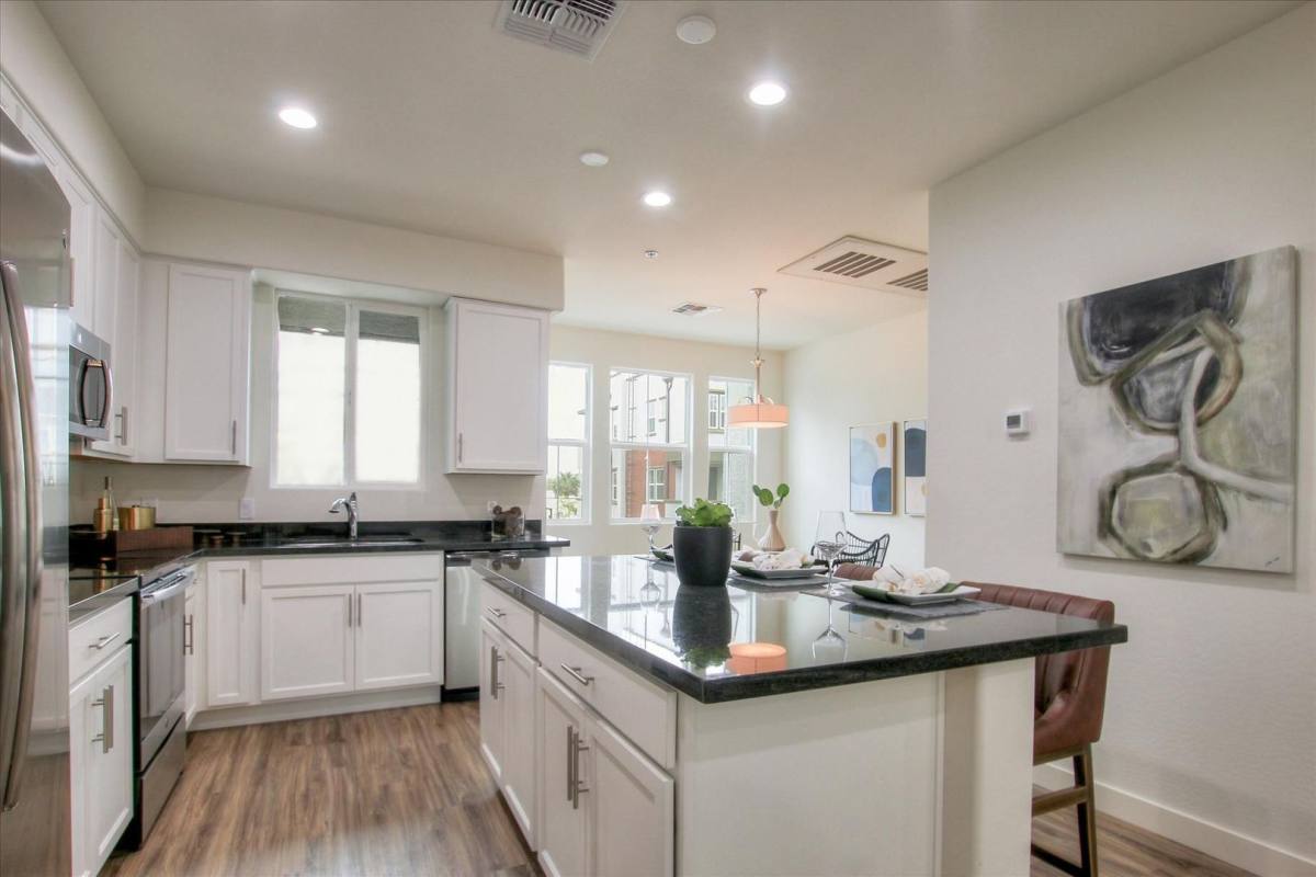 Apartment for rent at 818 E Roosevelt St, Phoenix, AZ 85006