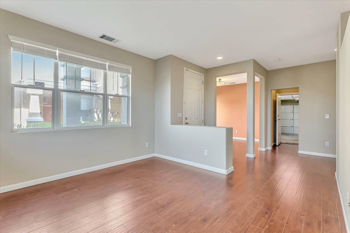 Townhouse for rent at 929 Monarch Circle, San Jose, CA 95138