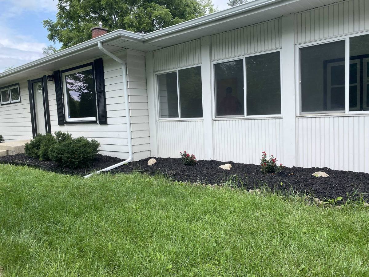 House for rent at 1164 Forest Hill Ave SE, Grand Rapids, MI 49546