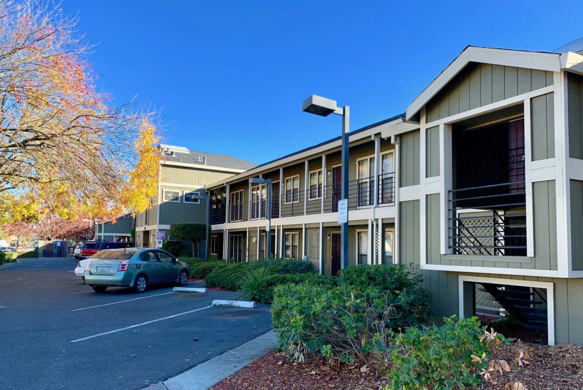 Apartment for rent at 31 W Lincoln Ave #B, Woodland, CA 95695