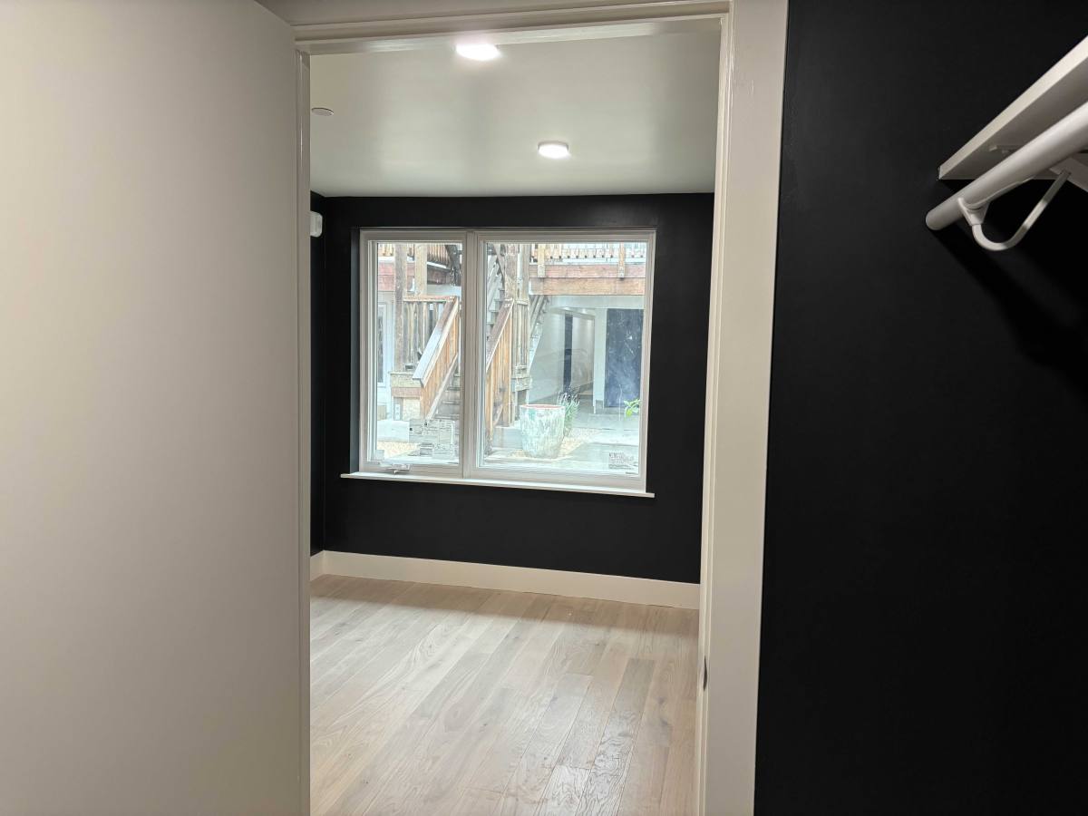 House for rent at 3763 Cesar Chavez St #B, San Francisco, CA 94110