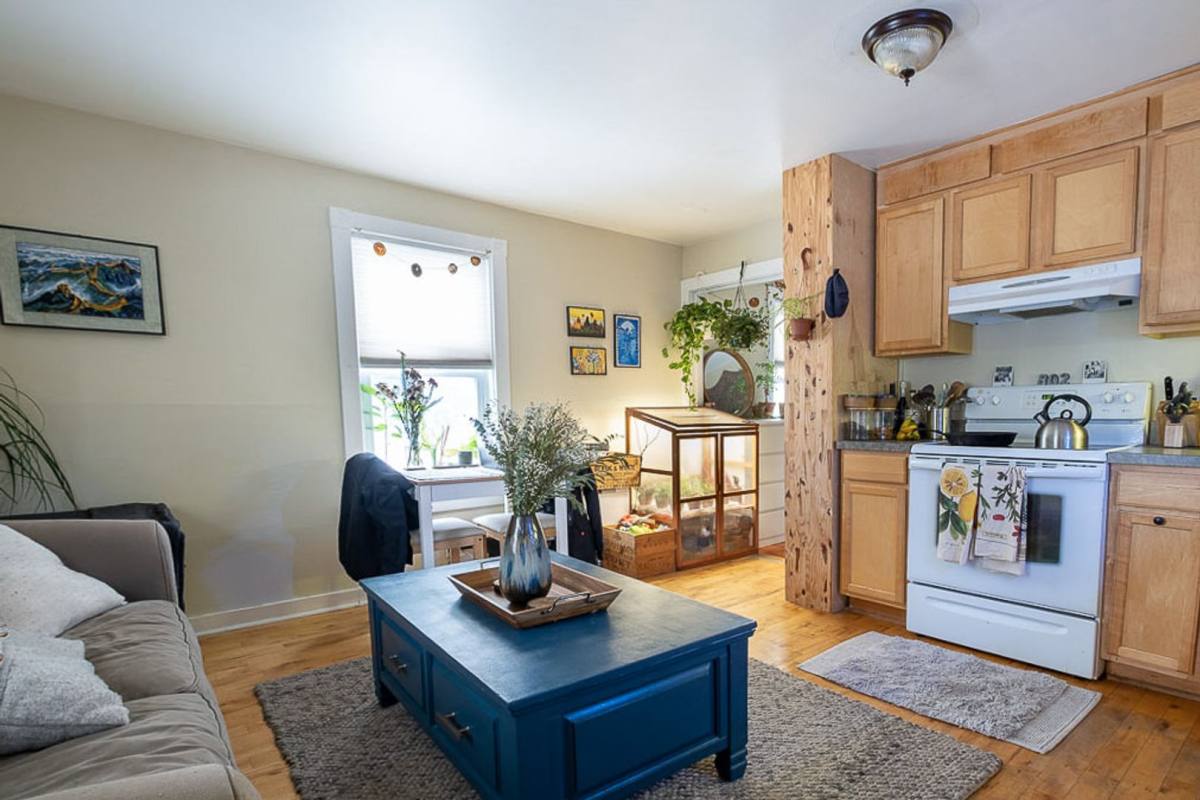 Apartment for rent at 116 Maple St, Burlington, VT 05401