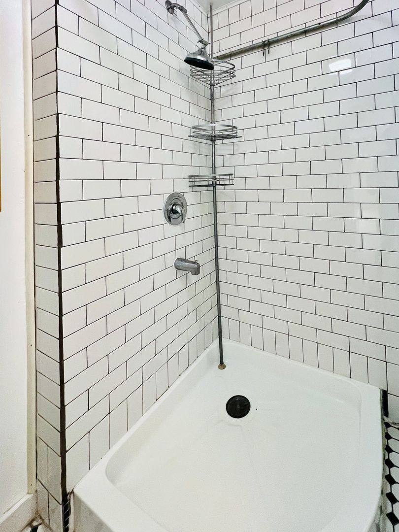 Apartment for rent at 116 Maple St, Burlington, VT 05401