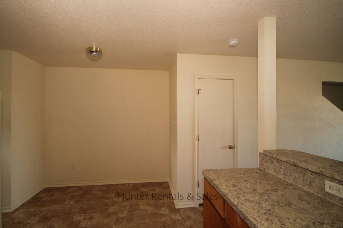Townhouse for rent at 4000-C Gus Dr, Killeen, TX 76549