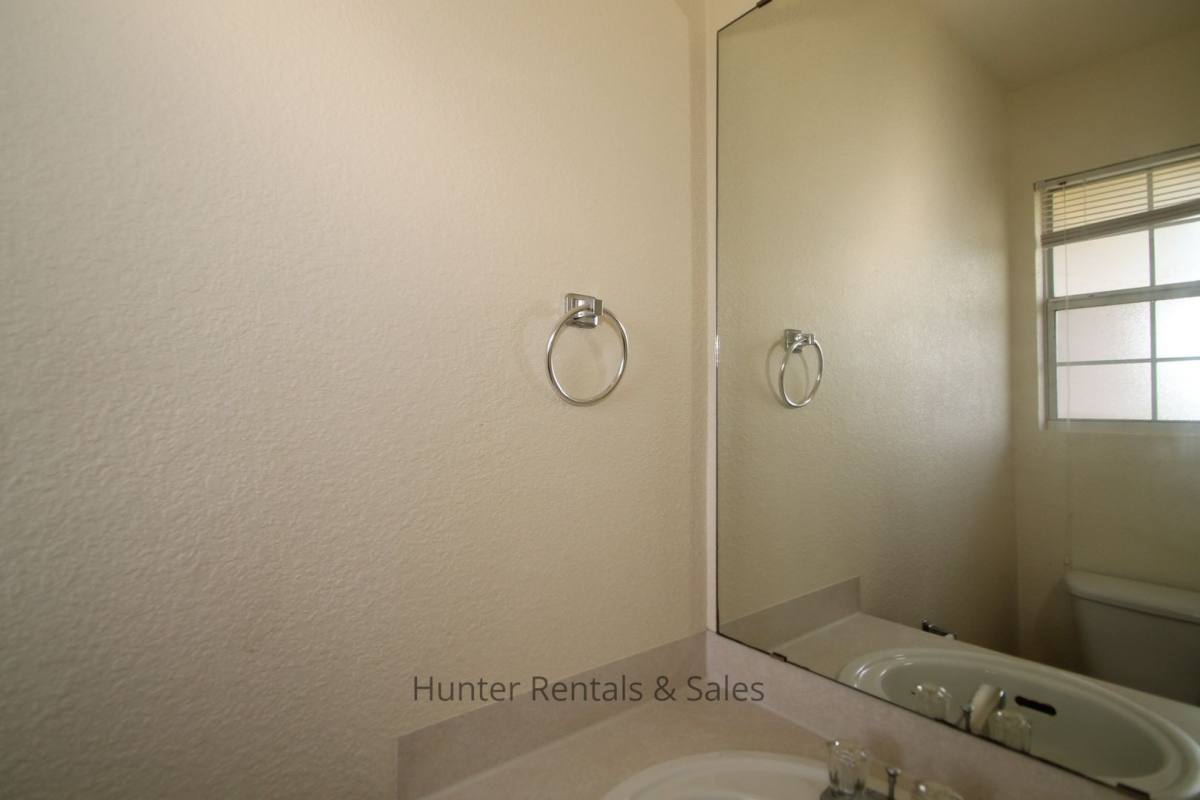 Townhouse for rent at 4000-C Gus Dr, Killeen, TX 76549