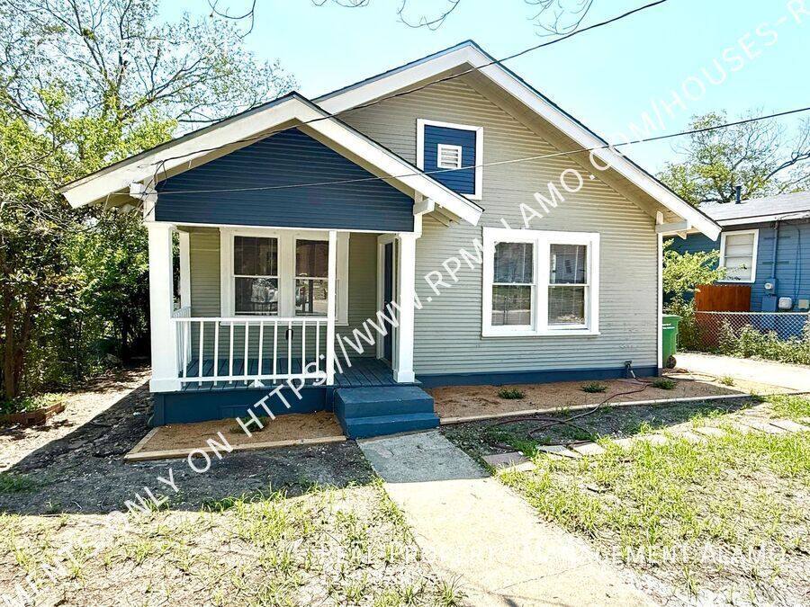 House for rent at 1834 Center St, San Antonio, TX 78202