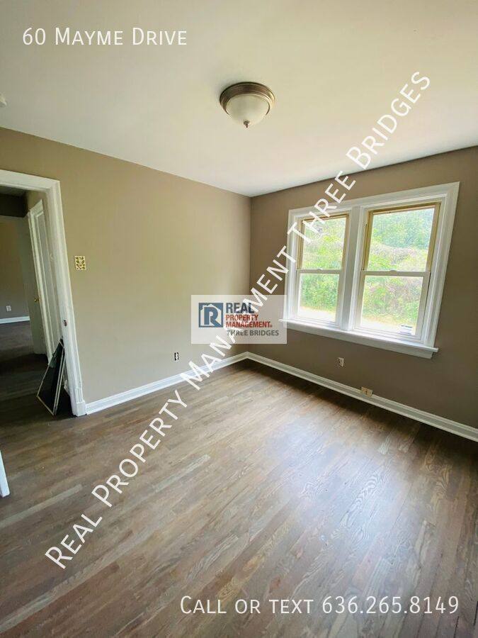 House for rent at 60 Mayme Dr, Saint Louis, MO 63135