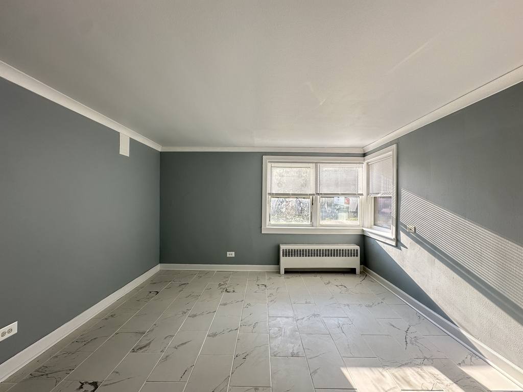 Apartment for rent at 2752 N Shore #PNG, Chicago, IL 60645