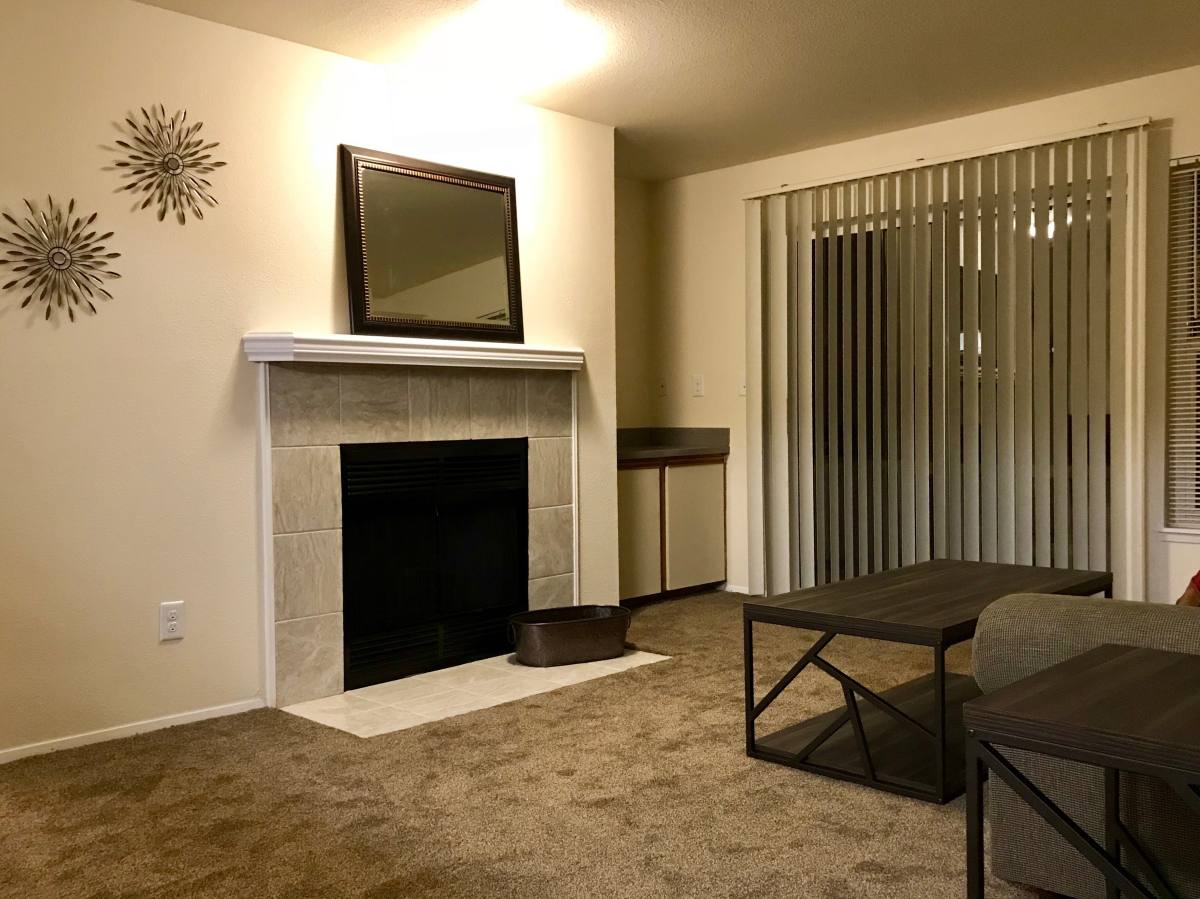 Apartment for rent at 16720 N Rd, Bothell, WA 98012