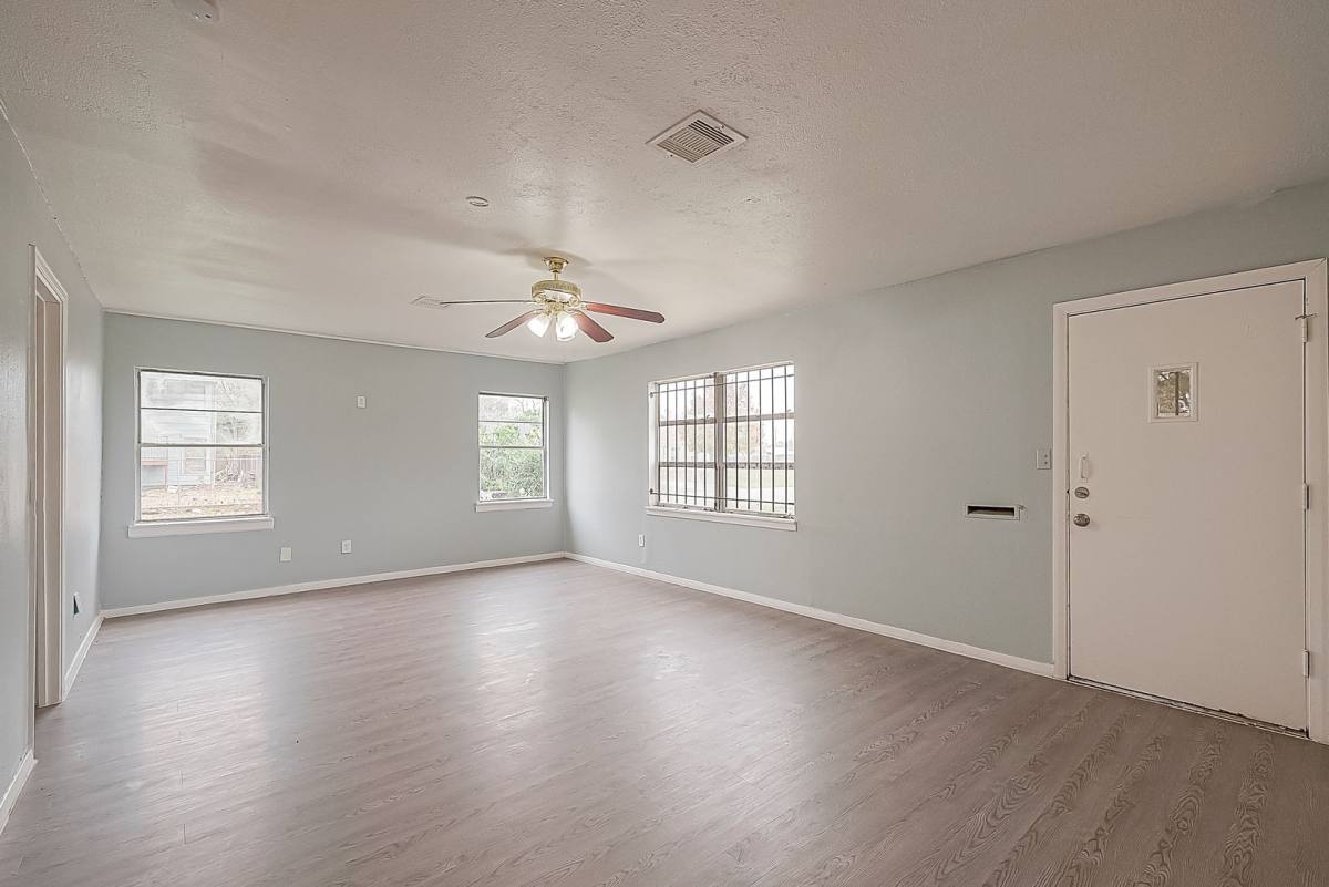 House for rent at 9302 Fairland Dr, Houston, TX 77051