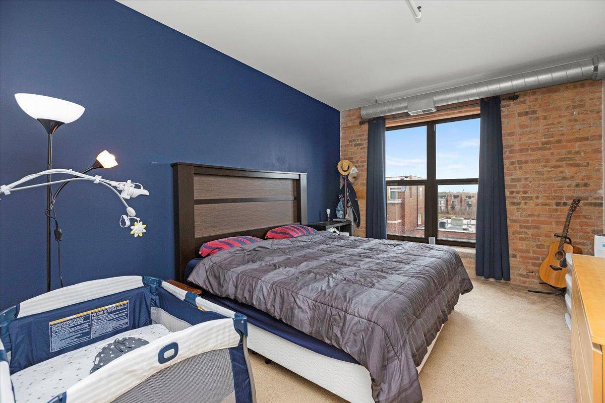 Apartment for rent at 1735 W Diversey Parkway #417, Chicago, IL 60614