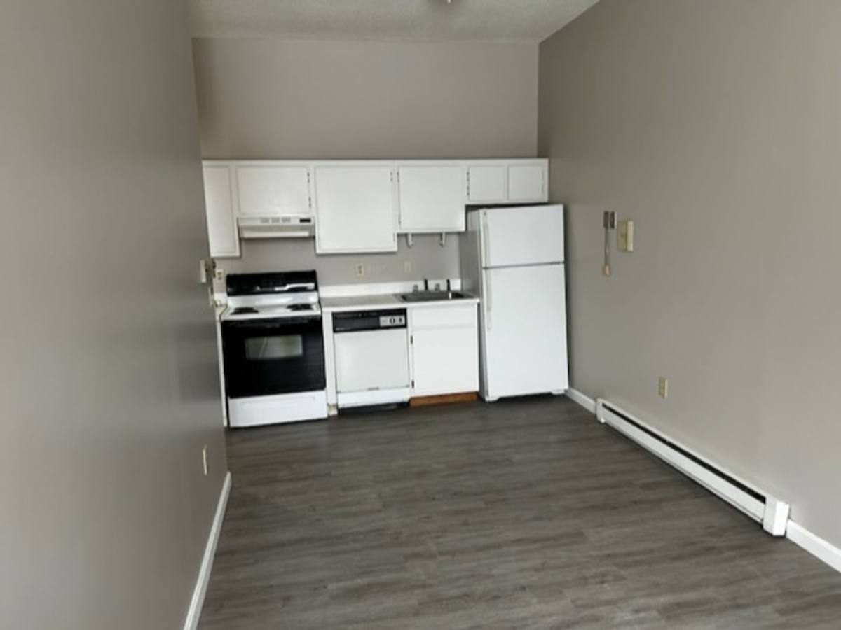 Apartment for rent at 92 Gorham St, Lowell, MA 01852