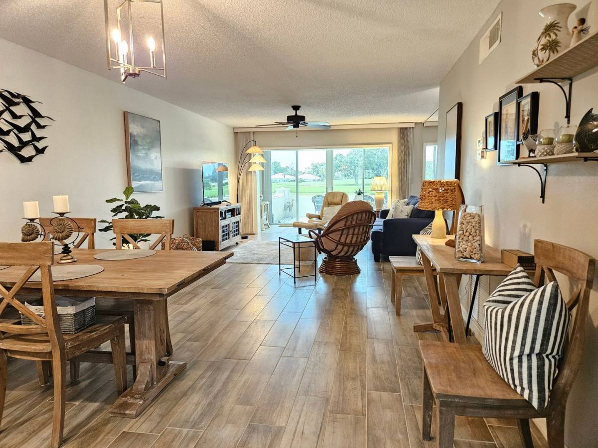 Condo for rent at 435 Cerromar Lane, Venice, FL 34293