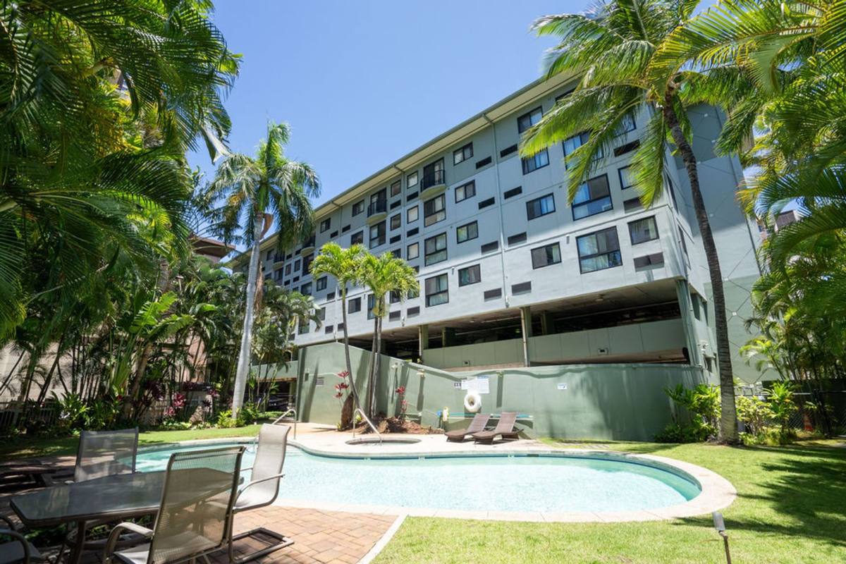 Apartment for rent at 2055 Ala Wai Blvd, Honolulu, HI 96815
