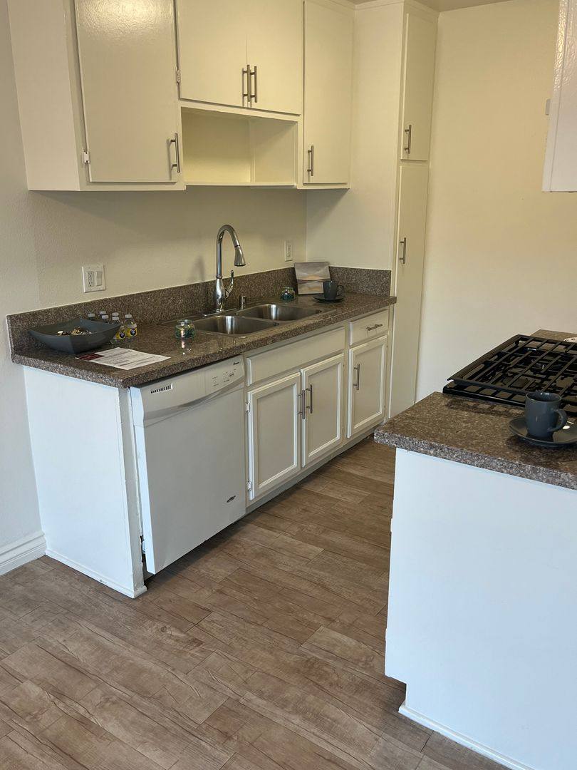 Apartment for rent at 16275 Woodruff Ave, Bellflower, CA 90706
