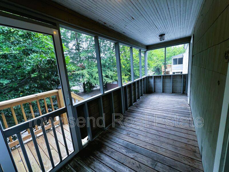Apartment for rent at 217-4 N Virginia Ave, Fayetteville, NC 28305