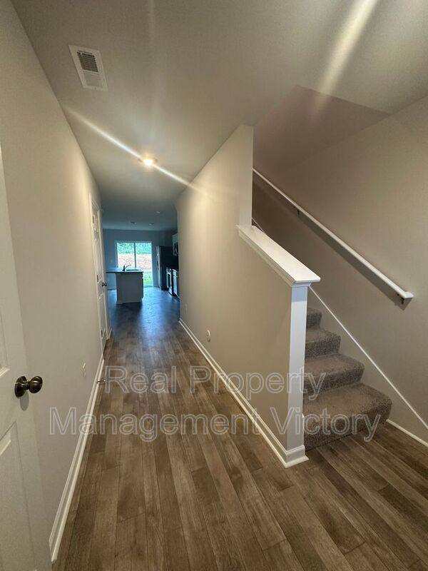 Townhouse for rent at 134 Marina Dr, Lincoln, AL 35096