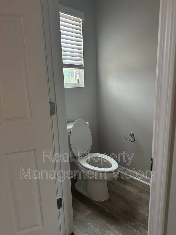 Townhouse for rent at 134 Marina Dr, Lincoln, AL 35096