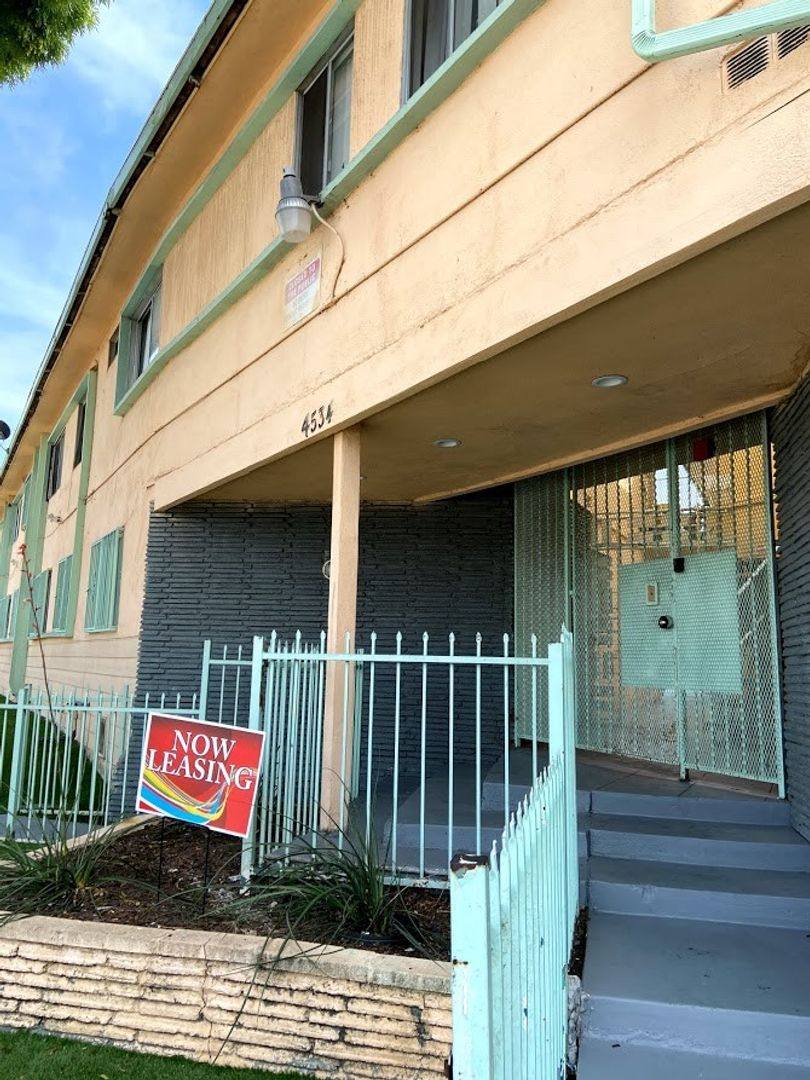 Apartment for rent at 4534 Pinafore St, Los Angeles, CA 90008