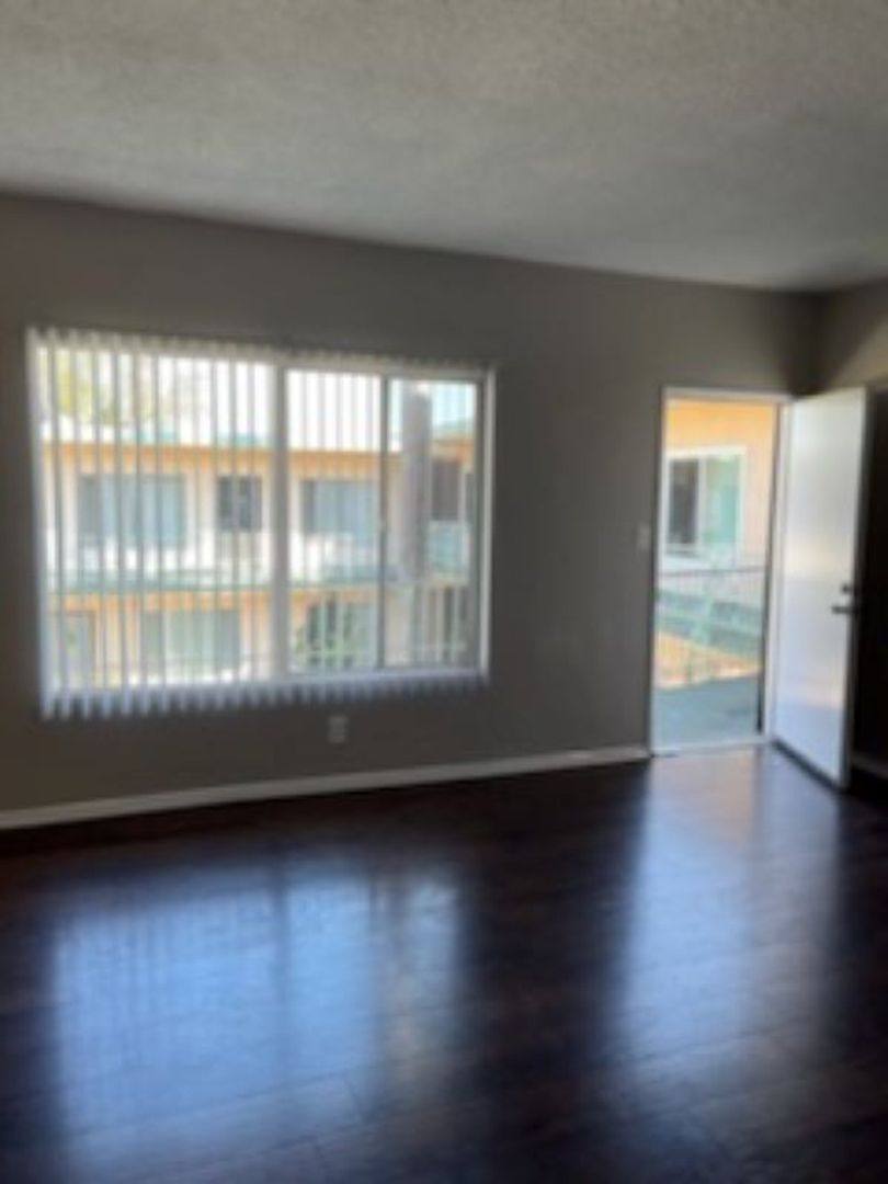 Apartment for rent at 4534 Pinafore St, Los Angeles, CA 90008