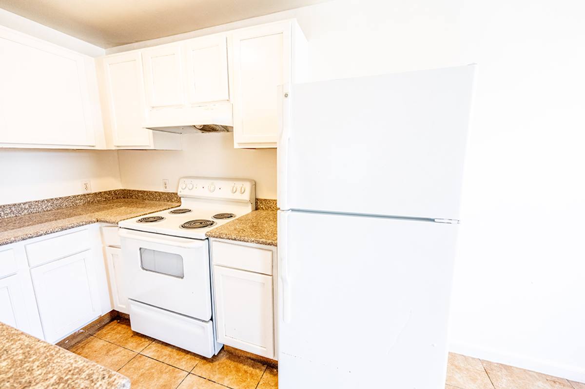 Apartment for rent at 3410 Fordham Rd, Dallas, TX 75216