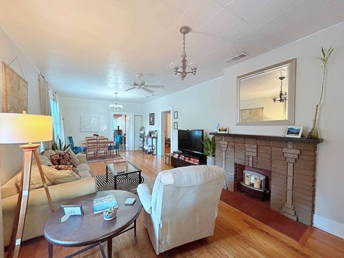 House for rent at 361 Richland Ave, Baton Rouge, LA 70806