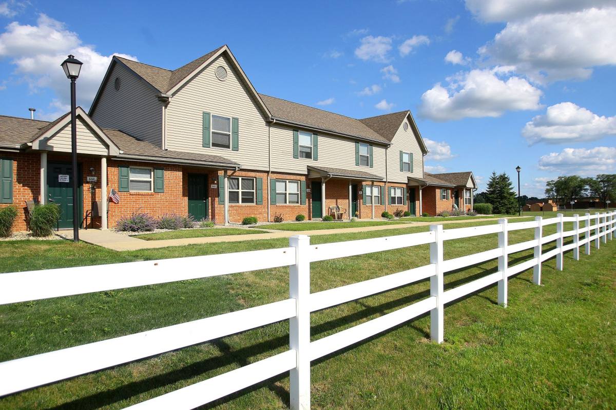 Townhouse for rent at 800 N Dixon Rd, Kokomo, IN 46901