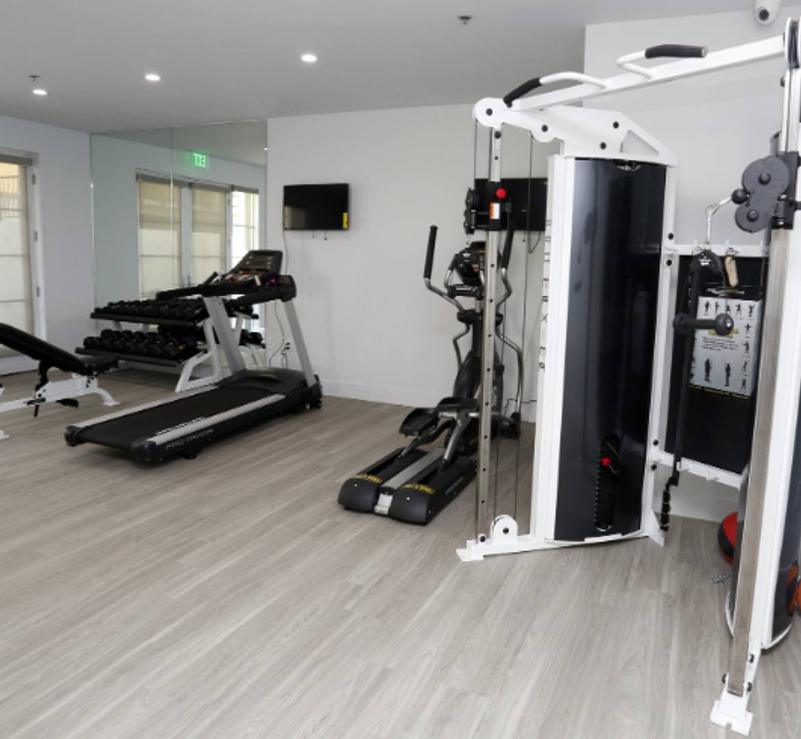 Apartment for rent at 72 W Santa Clara St, Ventura, CA 93001