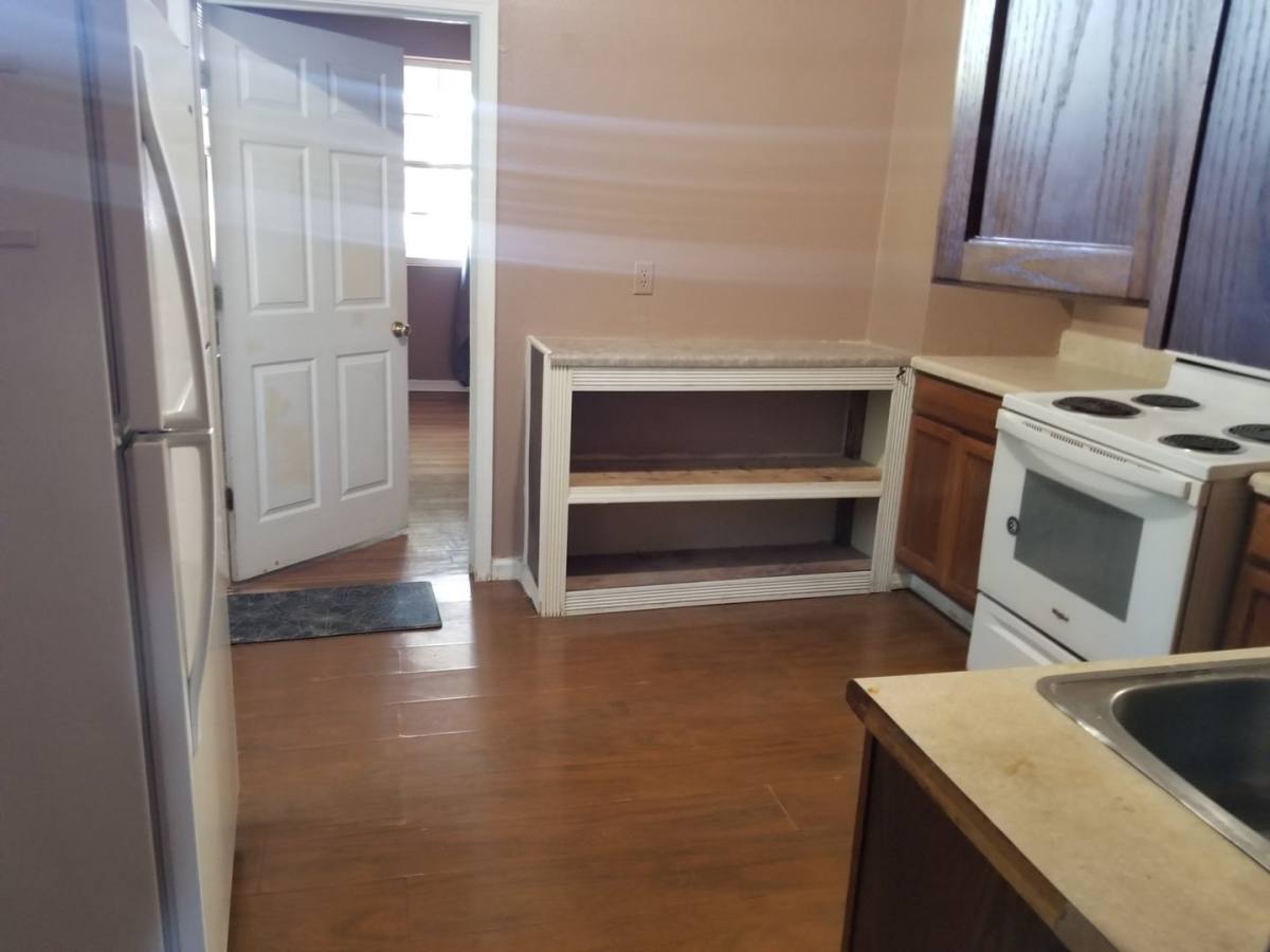 House for rent at 398 N Spring St, Crestview, FL 32536
