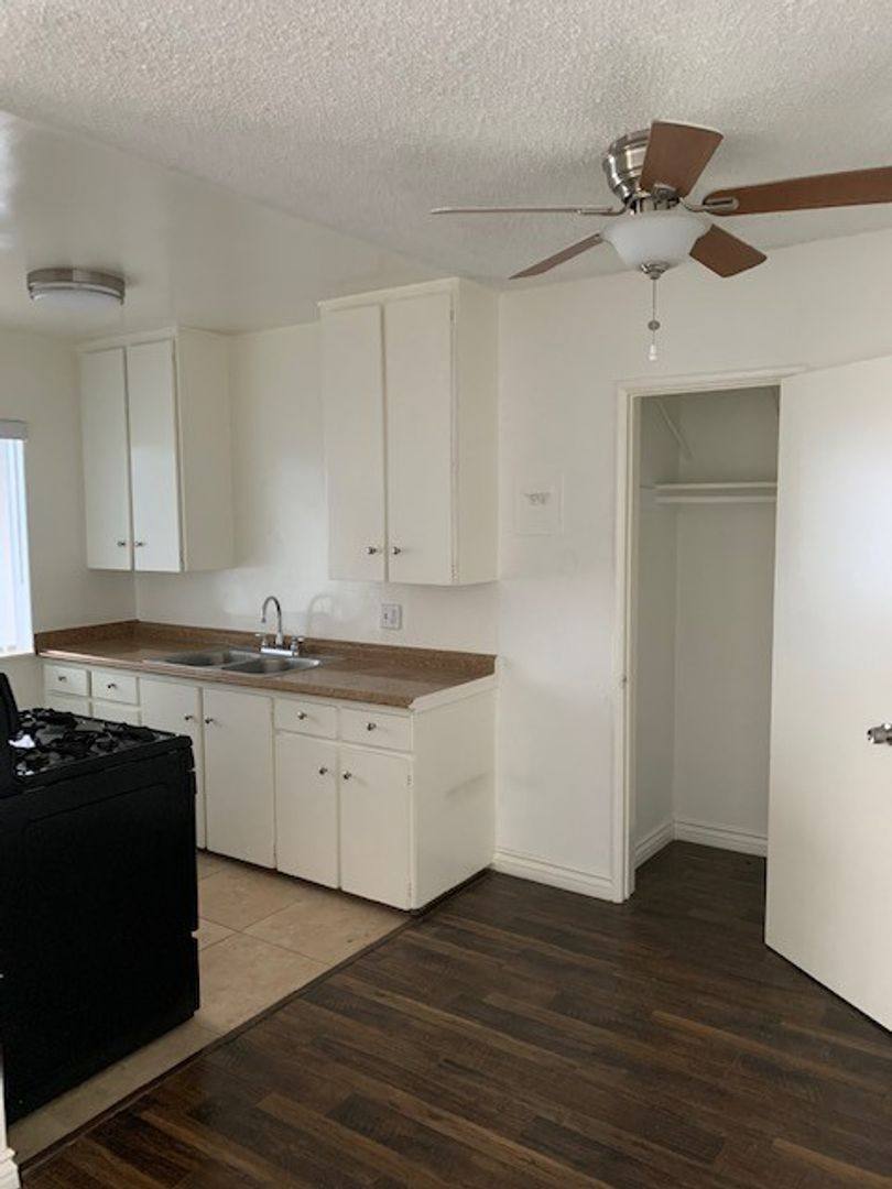 Apartment for rent at 3626 Keystone Ave, Los Angeles, CA 90034