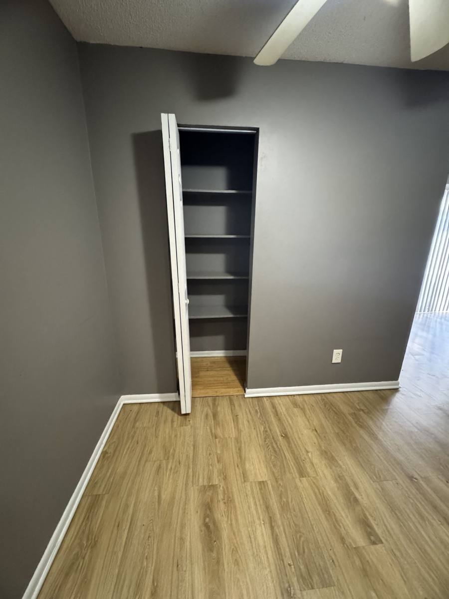 Apartment for rent at 2803 New Jersey Ave, Kansas City, KS 66102