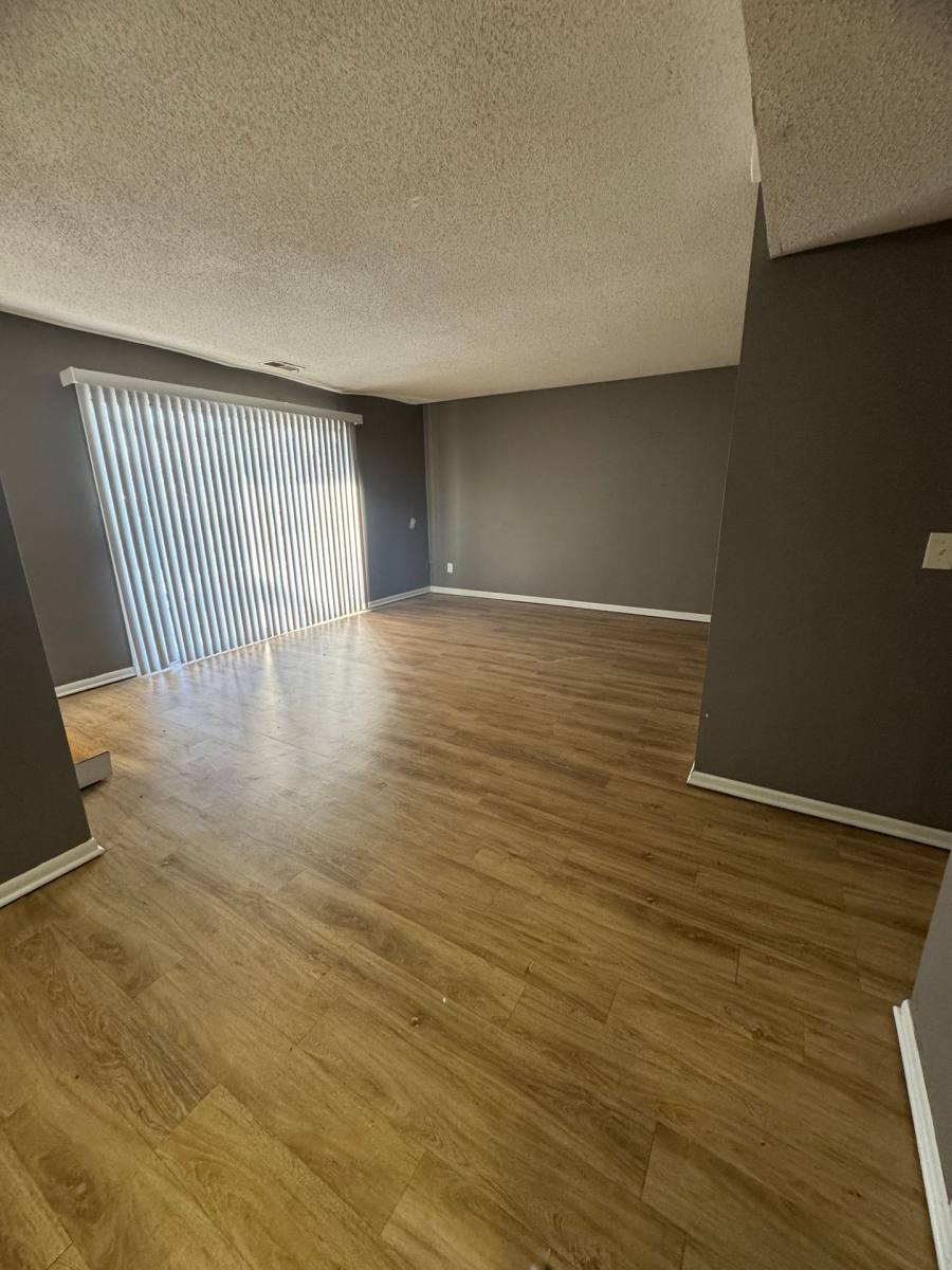 Apartment for rent at 2803 New Jersey Ave, Kansas City, KS 66102