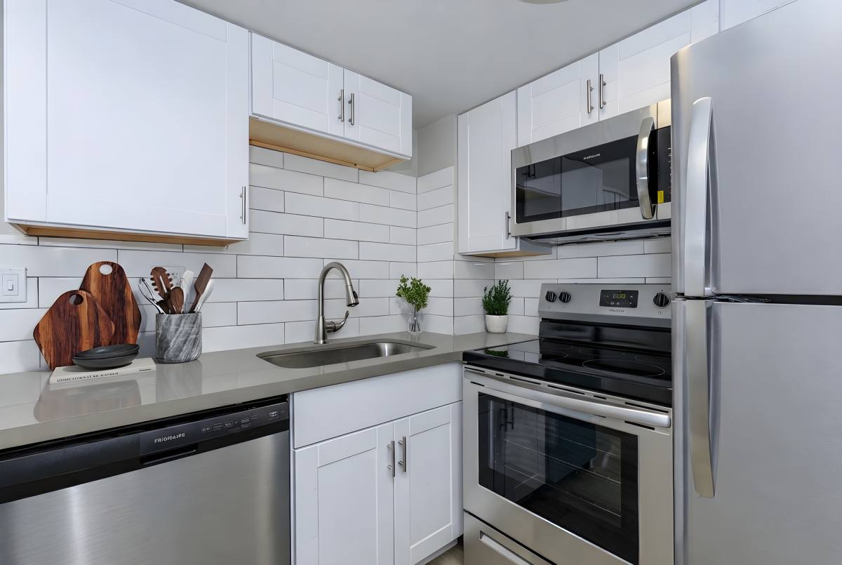 Apartment for rent at 999 E Baseline Rd, Tempe, AZ 85283