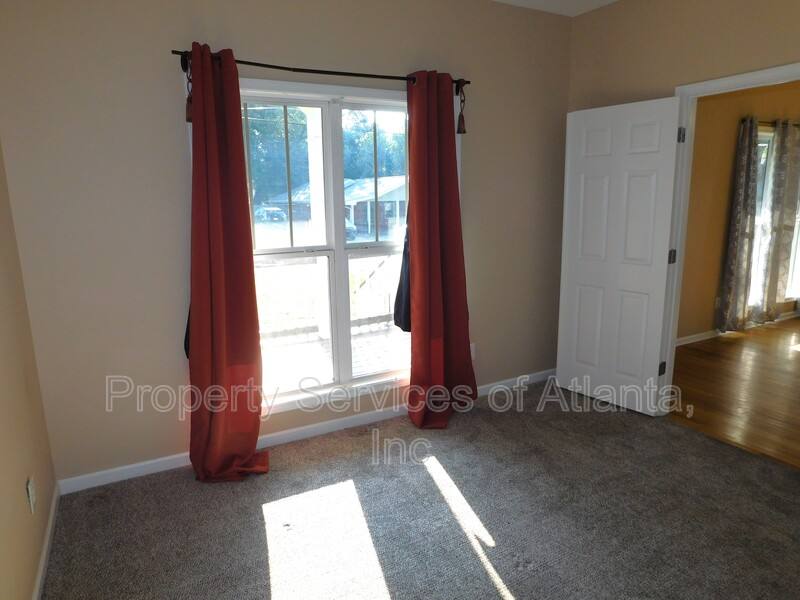 House for rent at 1005 Linam Ave SE, Atlanta, GA 30315