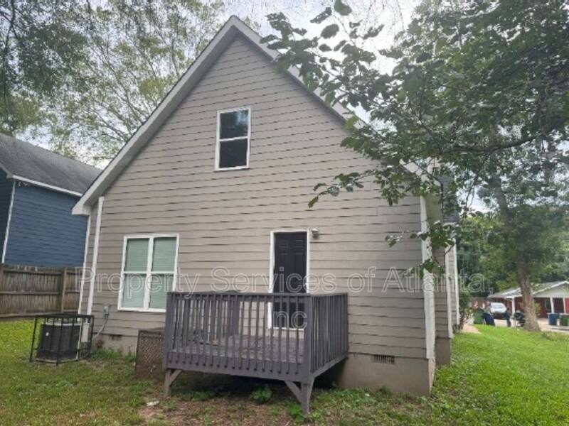 House for rent at 1005 Linam Ave SE, Atlanta, GA 30315