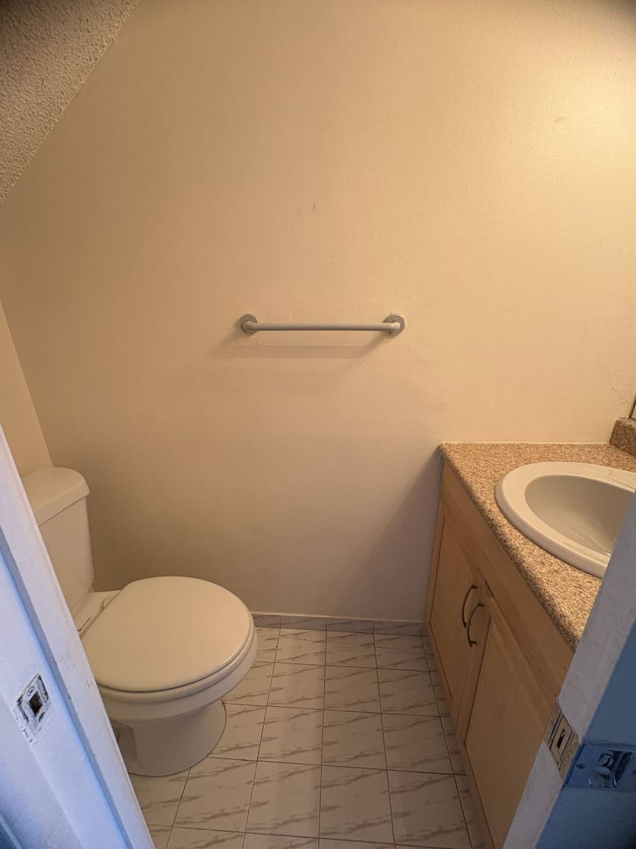 Townhouse for rent at 5625 W 26th Court #201, Hialeah, FL 33016
