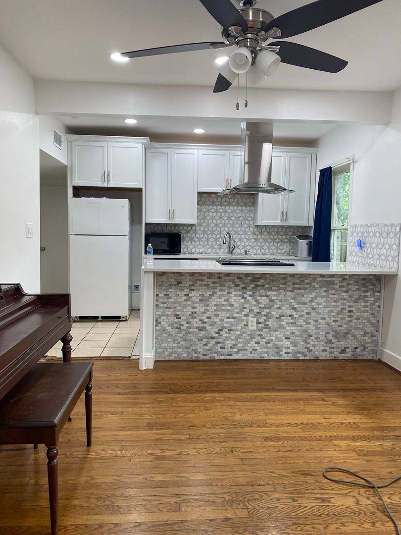 Apartment for rent at 803 E 32nd St, Austin, TX 78705